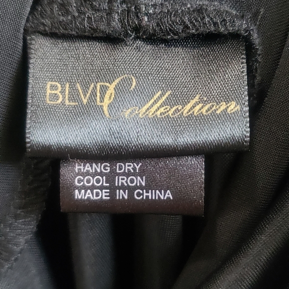 Little tiny black dress - Picture 5 of 6